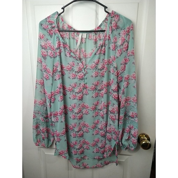 Lauren Conrad Semi Sheer Boho Lace Floral Hi Low Blouse. Size S - Picture 1 of 11